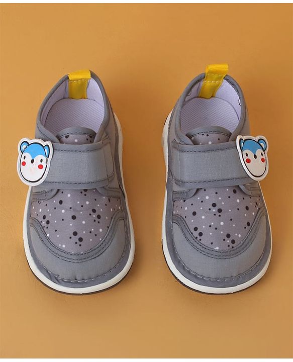 Cute Walk by Babyhug Casual Shoes with Velcro Closure And Animal Applique - Grey