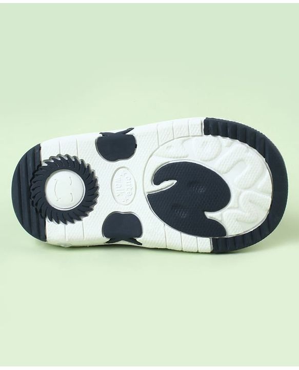 Cute Walk by Babyhug Sandals With Velcro Closure & Elephant Applique - Blue