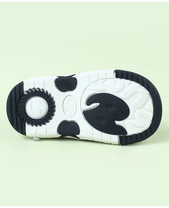 Cute Walk by Babyhug Sandals With Velcro Closure & Bear Applique - Blue