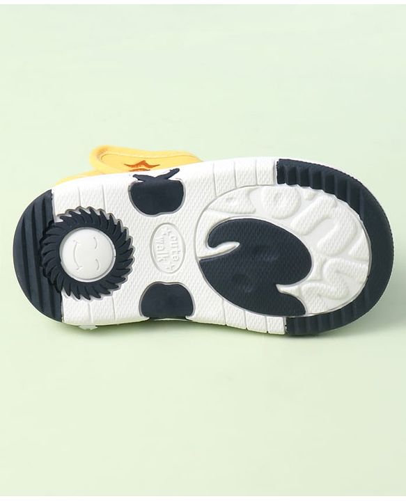 Cute Walk by Babyhug Velcro Closure Sandals with Applique - Blue