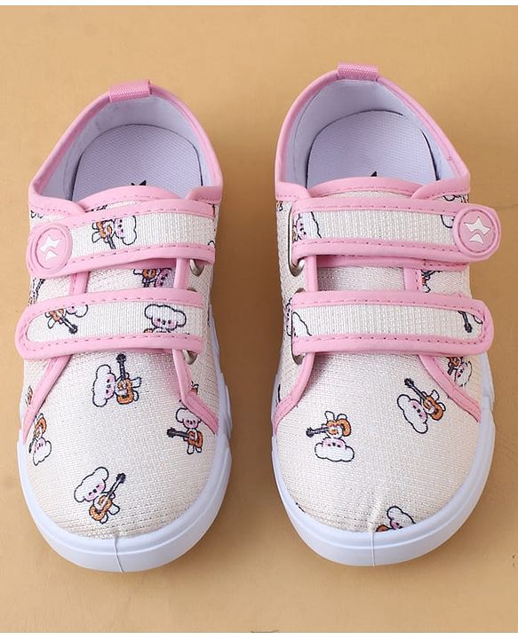 Cute Walk by Babyhug Casual Shoes with Velcro Closure & Teddy Print - Pink