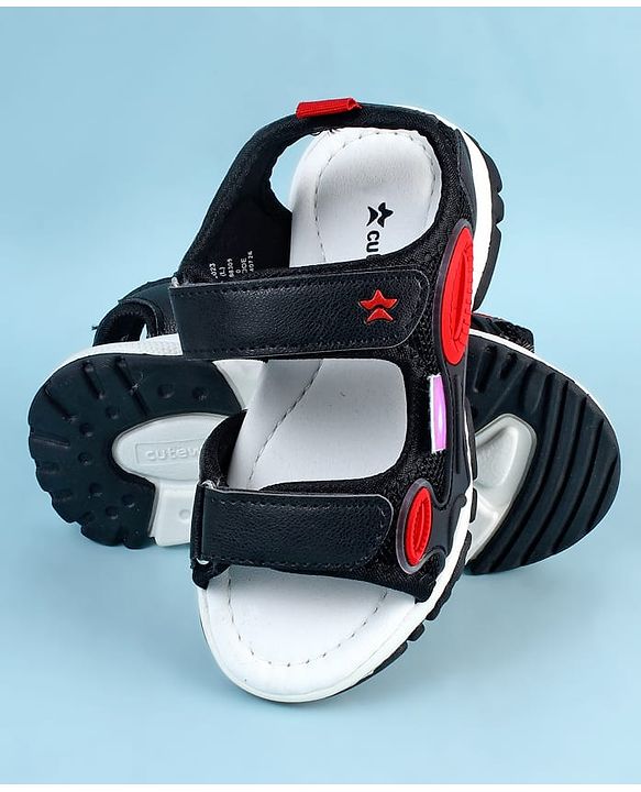 Cute Walk by Babyhug Sandals with Velcro Closure - Black