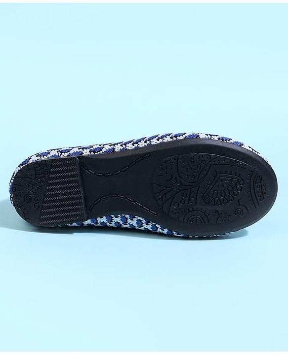 Cute Walk by Babyhug Slip On Ballerina With Design - Blue