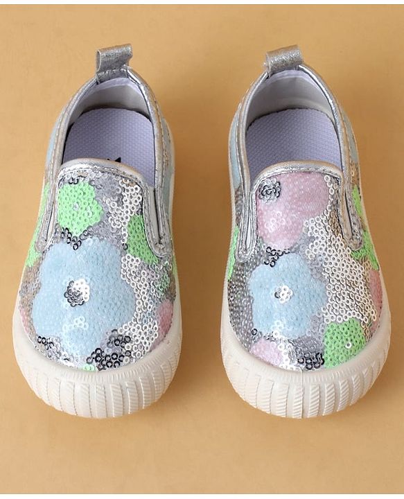 Cute Walk by Babyhug Casual Shoes With Sequin Detailing - Golden