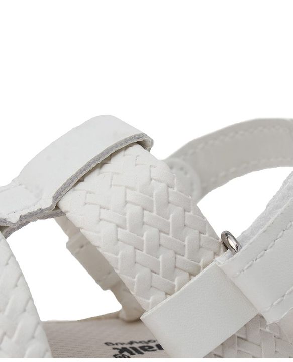 Cute Walk by Babyhug Velcro Closure Solid Booties - White