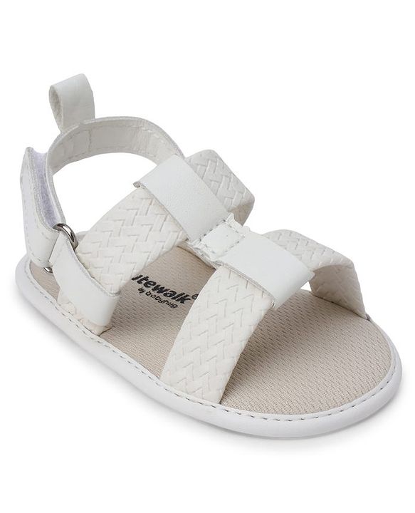 Cute Walk by Babyhug Velcro Closure Solid Booties - White