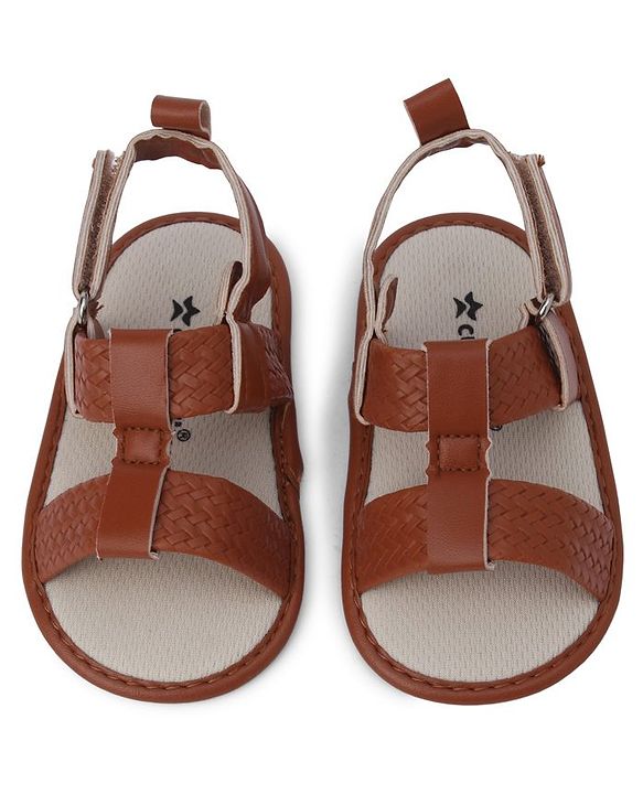 Cute Walk by Babyhug Velcro Closure Solid Booties - White