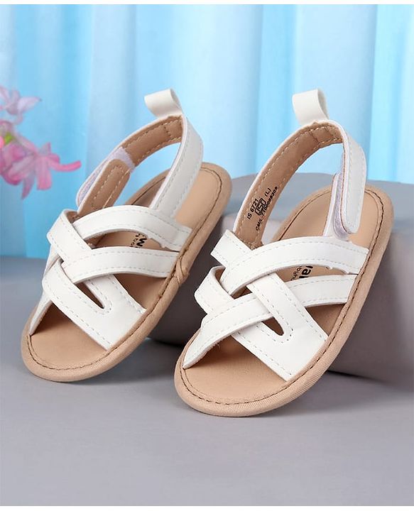 Cute Walk by Babyhug Booties with Velcro Closure - White