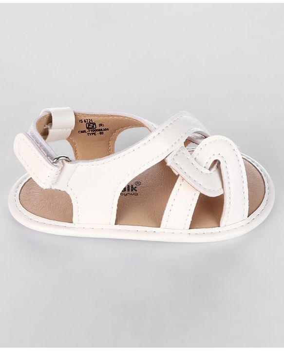 Cute Walk by Babyhug Velcro Closure Striped Booties - Pink