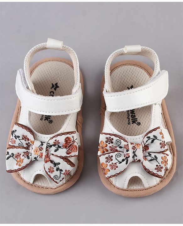 Cute Walk by Babyhug Booties With Floral Embroidery - Pink