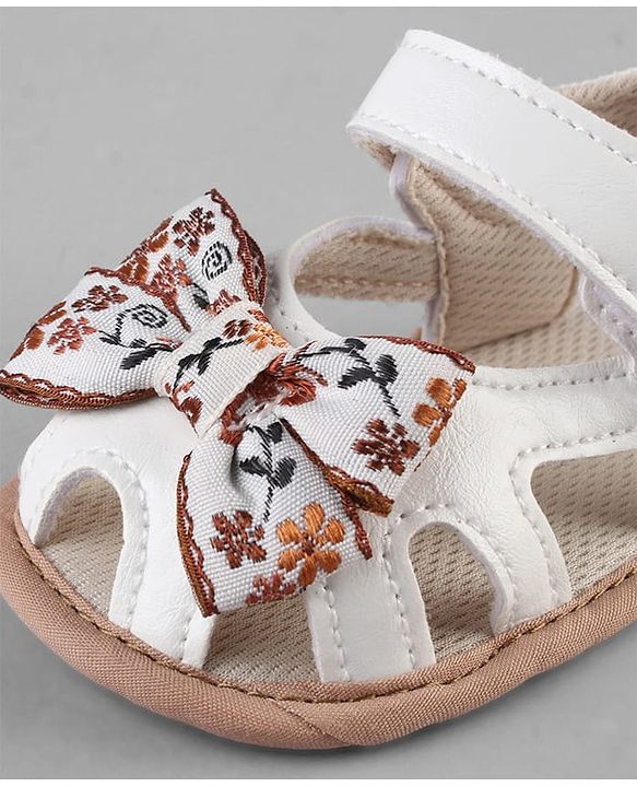 Cute Walk by Babyhug Booties With Floral Embroidery - Pink