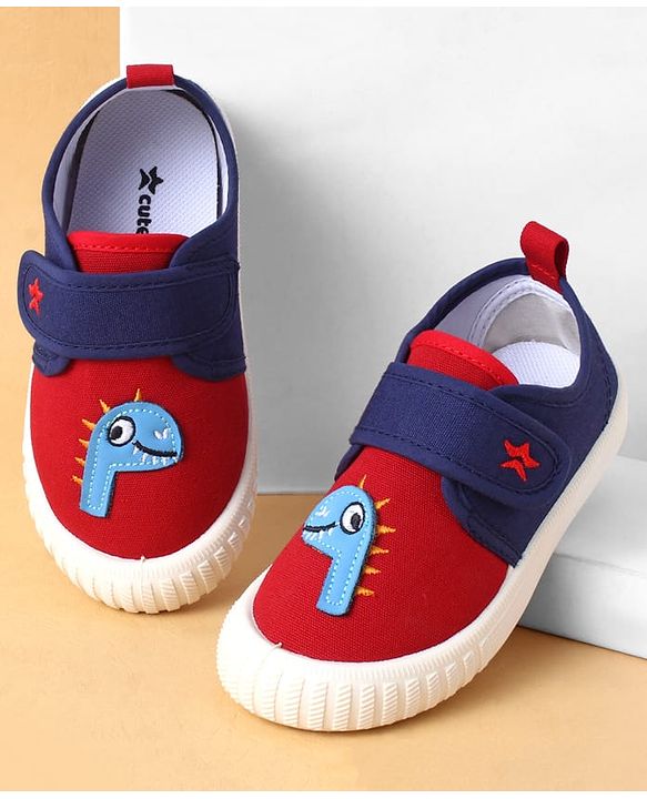 Cute Walk by Babyhug Casual Shoes with Velcro Closure & Dino Applique - Green
