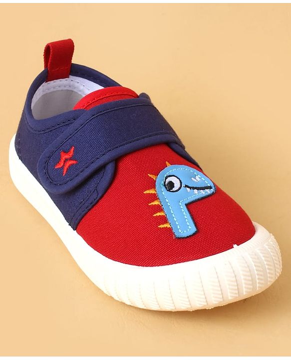 Cute Walk by Babyhug Casual Shoes with Velcro Closure & Dino Applique - Green