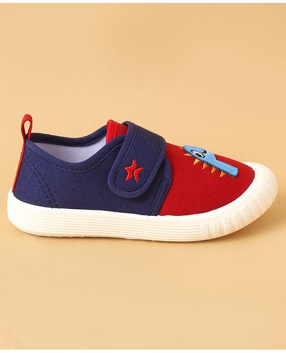 Cute Walk by Babyhug Casual Shoes with Velcro Closure & Dino Applique - Green