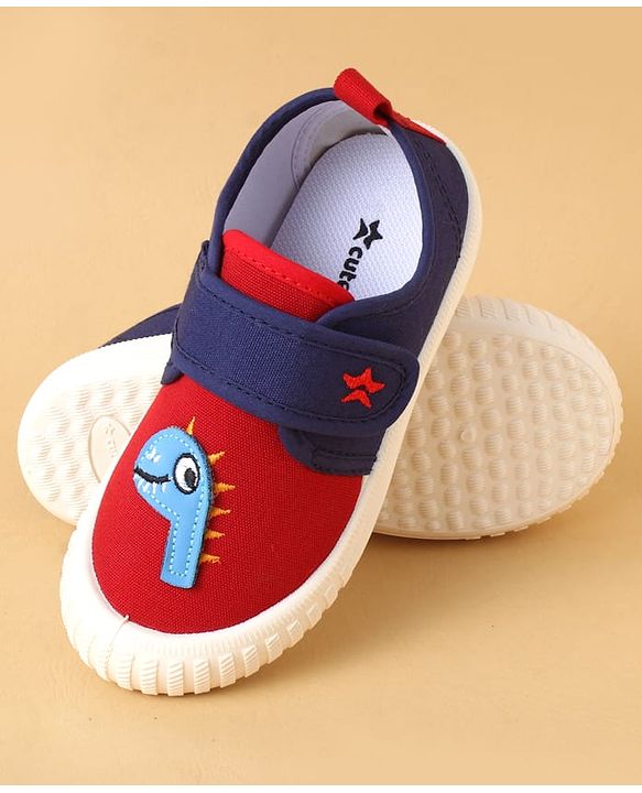 Cute Walk by Babyhug Casual Shoes with Velcro Closure & Dino Applique - Green
