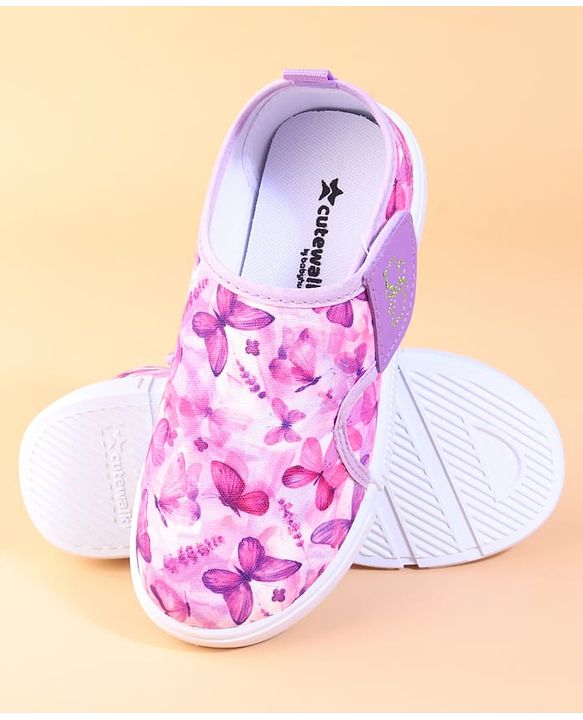 Cute Walk by Babyhug Velcro Closure Casual Shoes With Butterfly Print - Fuchsia
