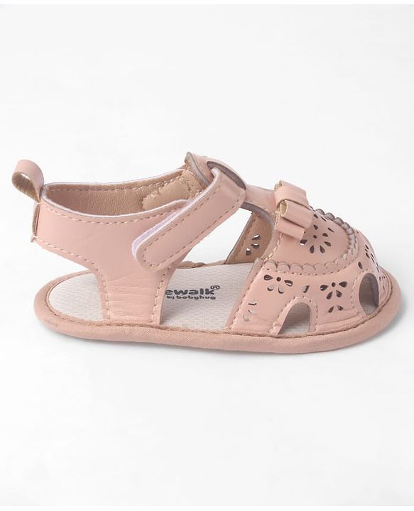 Cute Walk by Babyhug Velcro Closure Solid Booties - Pink