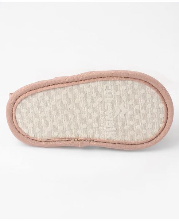 Cute Walk by Babyhug Velcro Closure Solid Booties - Pink