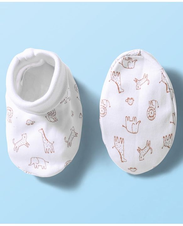 Babyhug 100% Cotton Knit  Mittens & Booties Set with Animal Print - White