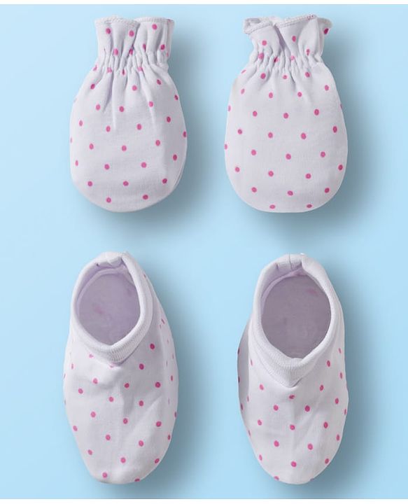 Babyhug 100% Cotton Knit Mittens & Booties Set with Polka Dot Print - White