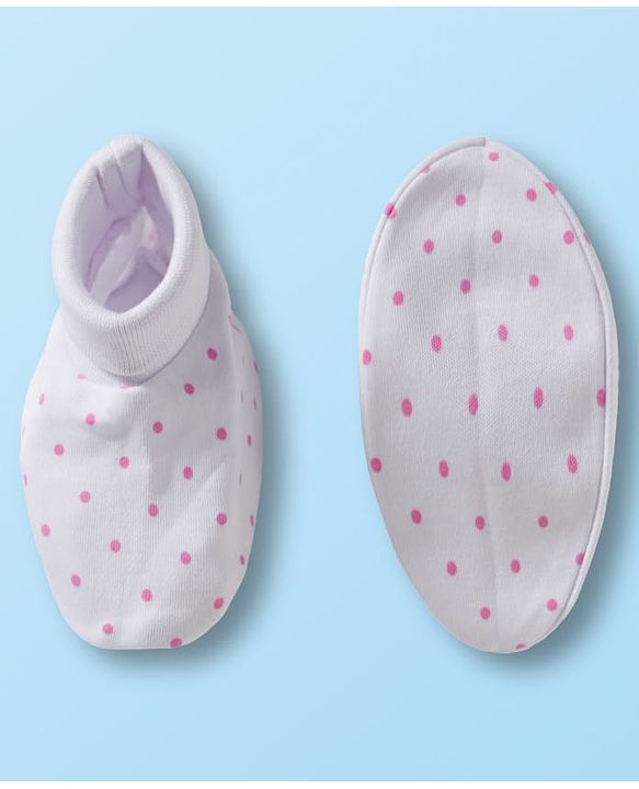 Babyhug 100% Cotton Knit Mittens & Booties Set with Polka Dot Print - White