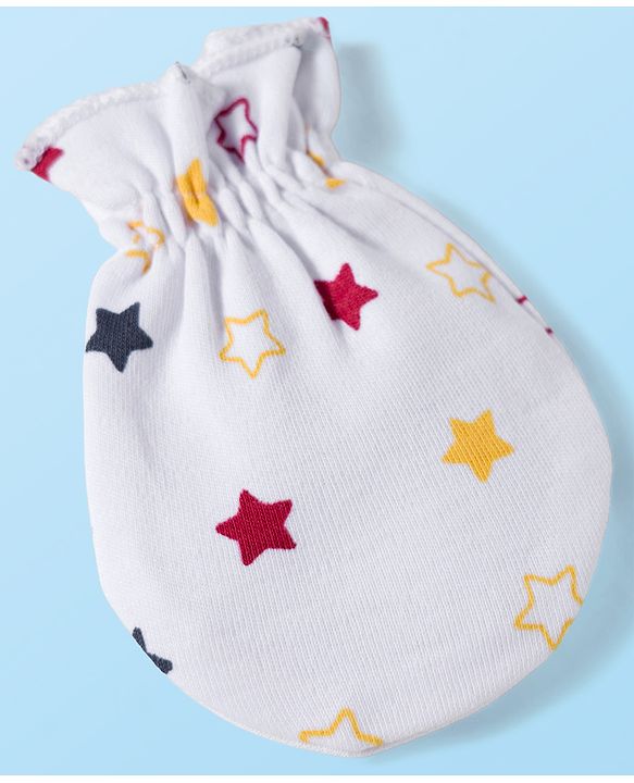 Babyhug 100% Cotton Interlock Knit Mittens & Booties Set With Star Print - White
