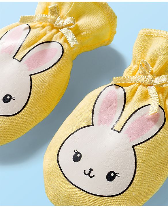 Babyhug 100% Cotton Interlock Knit Mittens & Booties Set With Bunny Print - Yellow