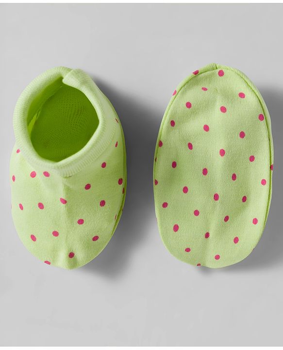 Babyhug 100% Cotton Interlock Knit Mittens & Booties Set With Polka Dot Print - Lime Green