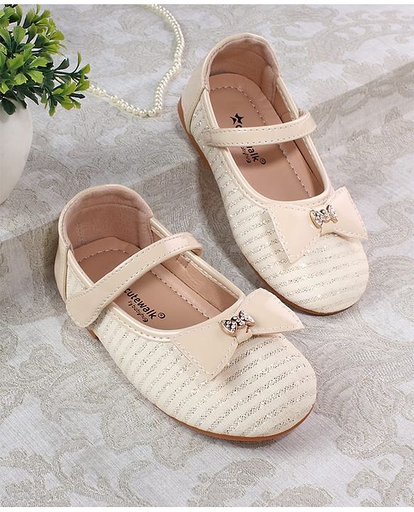 Cute Walk by Babyhug Ballerina with Bow Applique and Velcro Closure - Beige