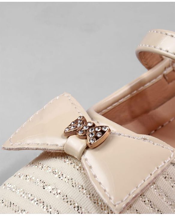 Cute Walk by Babyhug Ballerina with Bow Applique and Velcro Closure - Beige