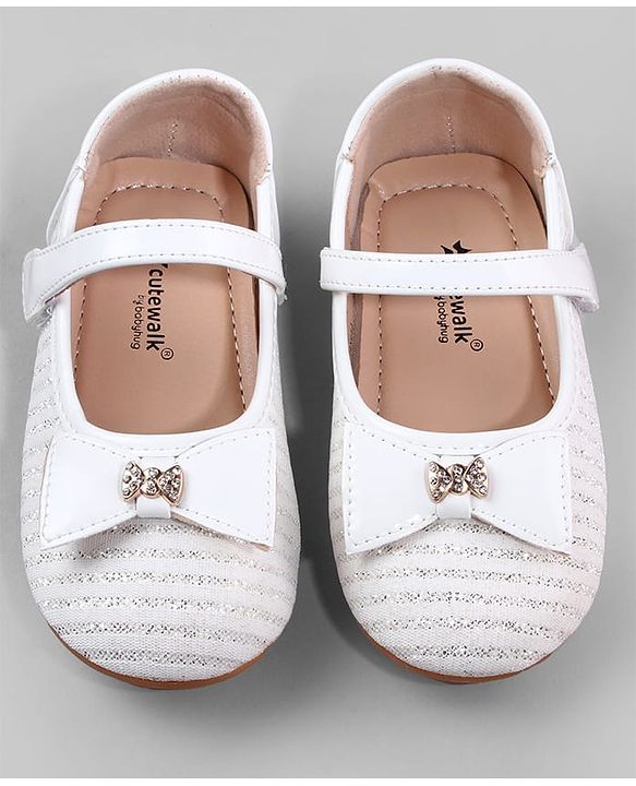 Cute Walk by Babyhug Ballerina with Bow Applique and Velcro Closure - Beige