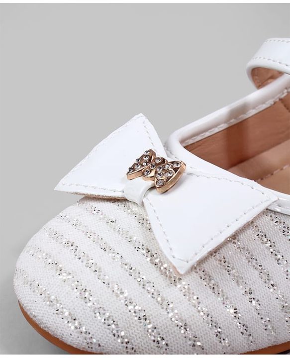Cute Walk by Babyhug Ballerina with Bow Applique and Velcro Closure - Beige