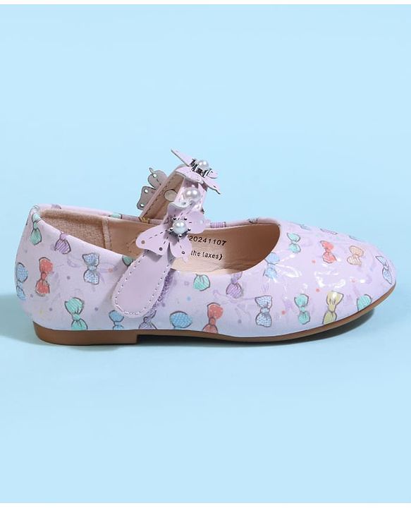 Cute Walk by Babyhug Velcro Closure Ballerina With Bow Print & Butterfly Applique - White