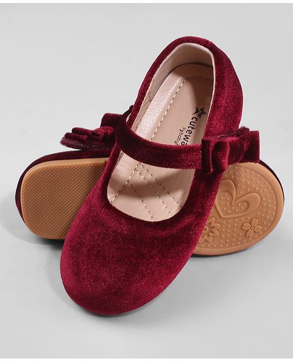 Cute Walk by Babyhug Ballerina with Velcro Closure - Pink