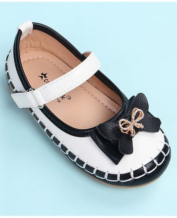 Cute Walk by Babyhug Velcro Closure Ballerina with Bow Applique - Black