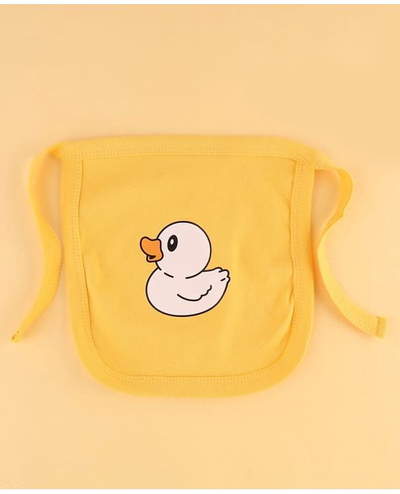 Babyhug Premium 100% Cotton Newborn Gift Set  11 Pcs Clothing Hamper Duck Print - Yellow| Jhabla, Bib, Wrapper, Mittens, Booties, 3 Wash cloths & 2 Nappies| Gift Set for New Born Boys & Girls