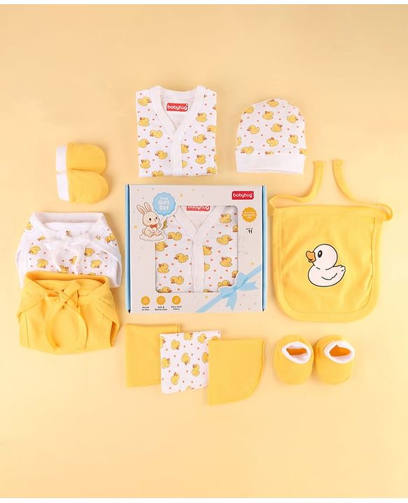 Babyhug Premium 100% Cotton Newborn Gift Set  11 Pcs Clothing Hamper Duck Print - Yellow| Jhabla, Bib, Wrapper, Mittens, Booties, 3 Wash cloths & 2 Nappies| Gift Set for New Born Boys & Girls
