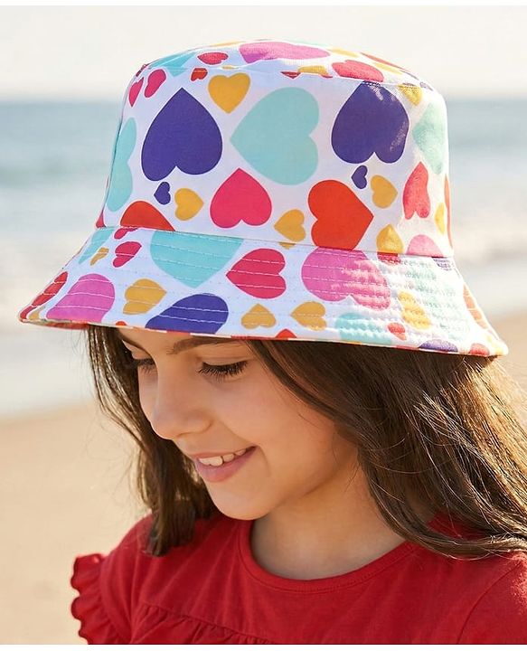 Pine Kids Bucket Hat With Heart Print White - Diameter 17 cm