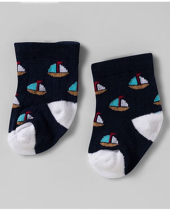 Cute Walk by Babyhug knit Ankle Length Socks With Animal Design Pack Of 3 - White & Black