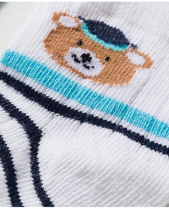Cute Walk by Babyhug knit Ankle Length Socks With Animal Design Pack Of 3 - White & Black