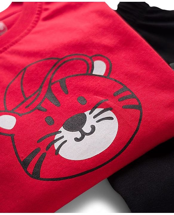 Babyhug Single Jersey Knit Full Sleeves T-Shirt & Lounge Pant Set with Tiger Print - Red & Black