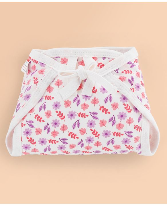 Babyhug 100% Interlock Cotton Double Layer Nappy Rabbit, Rainbow and Flower Print Pack of 6  Small Size| Machine Washable| Soft & Skin Friendly| Tie Knot Style