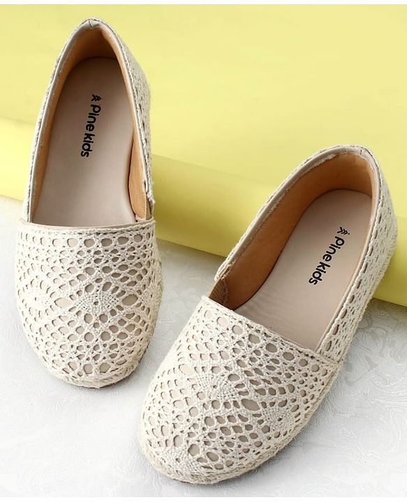 Pine Kids Slip On Solid Mojaris - Beige