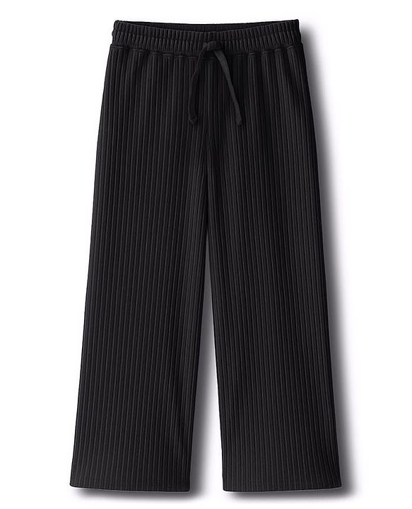 Pine Kids Drop Needle Knit Half Sleeves Solid Co-ord Night Suit With Bow Applique - Black