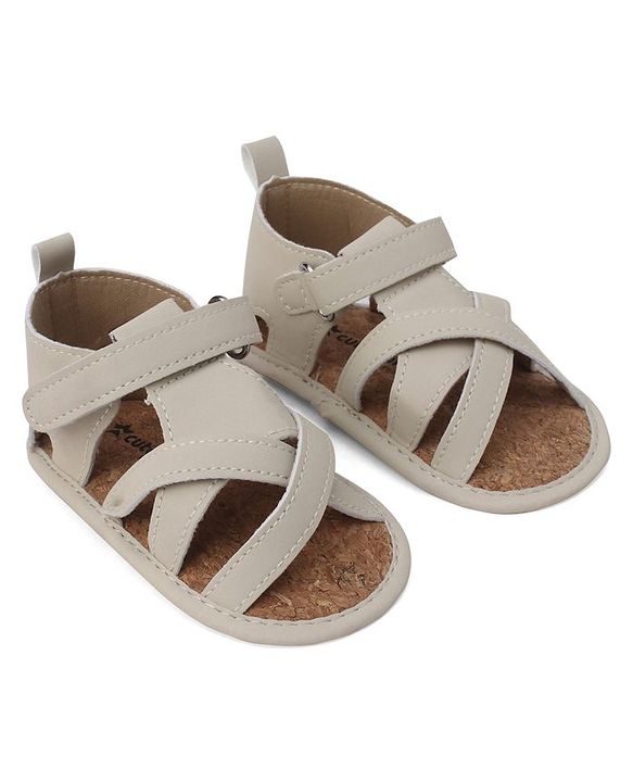 Cute Walk by Babyhug Solid Booties With Velcro Closure - White