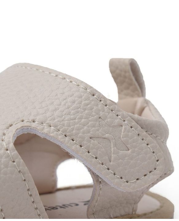 Cute Walk by Babyhug Solid Booties With Textured Design - White