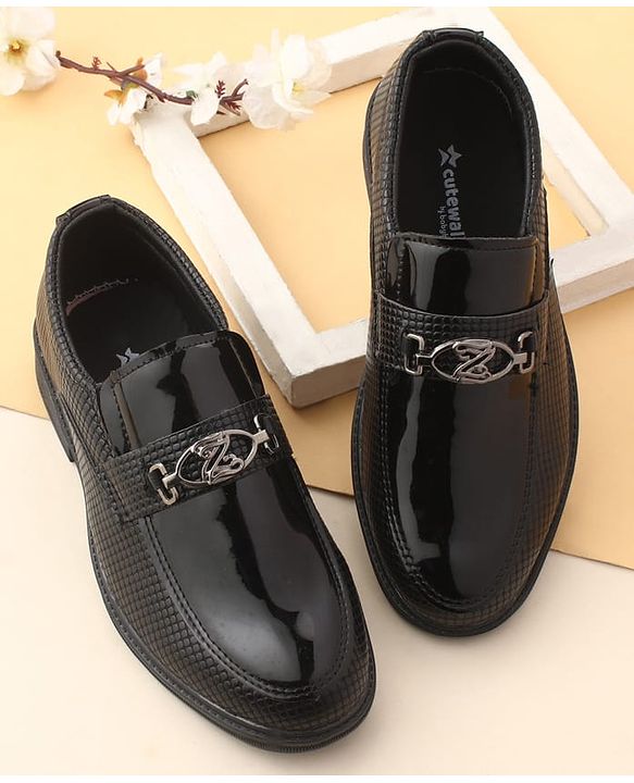 Cute Walk by Babyhug Slip On Solid Oxford Shoes - Black
