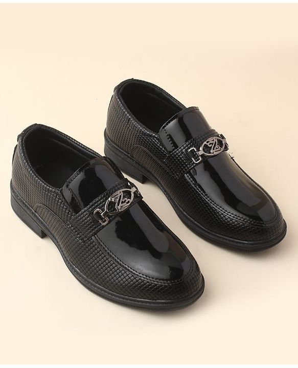 Cute Walk by Babyhug Slip On Solid Oxford Shoes - Black