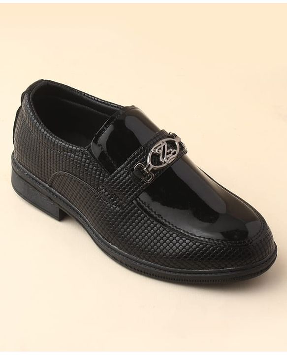Cute Walk by Babyhug Slip On Solid Oxford Shoes - Black