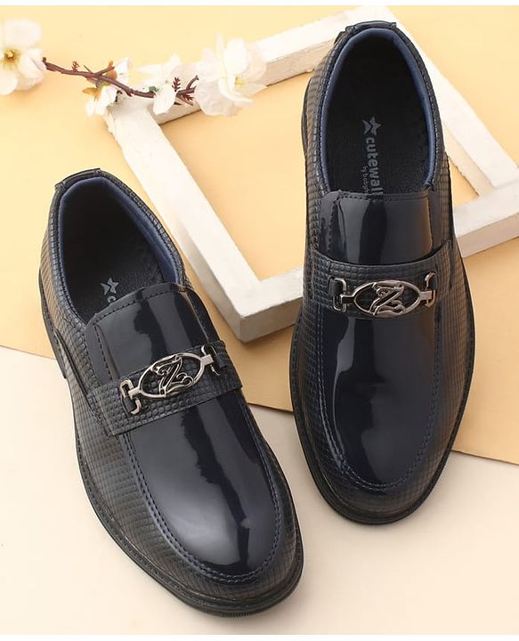 Cute Walk by Babyhug Slip On Solid Oxford Shoes - Black